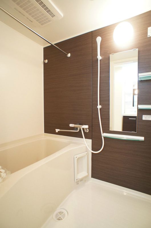 リブリ・ウエストヒルズ湘南台 風呂画像