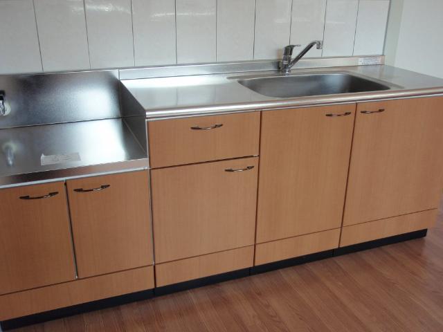 メゾン・ド・ソレイユ キッチン