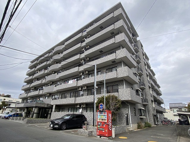 アトラクトマンショントムロ 401号室 外観