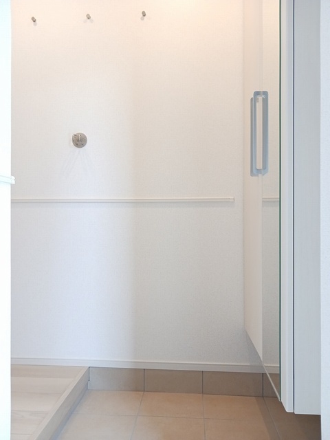 プリティーマーメイド 玄関