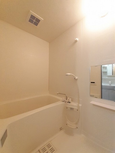 クレストＢ 風呂画像