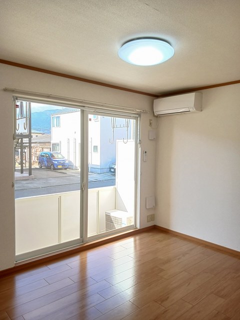 パストラル広貴Ｃ リビング