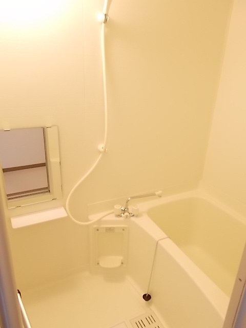 コモドカーサ 風呂画像