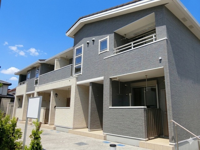 シャン・ド・ポワール 103号室 外観