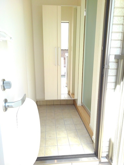 シャン・ド・ポワール 玄関