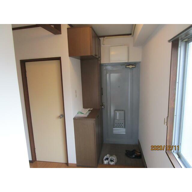 伊勢原コーポラス 玄関