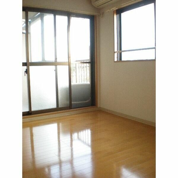 クレール湘南 リビング