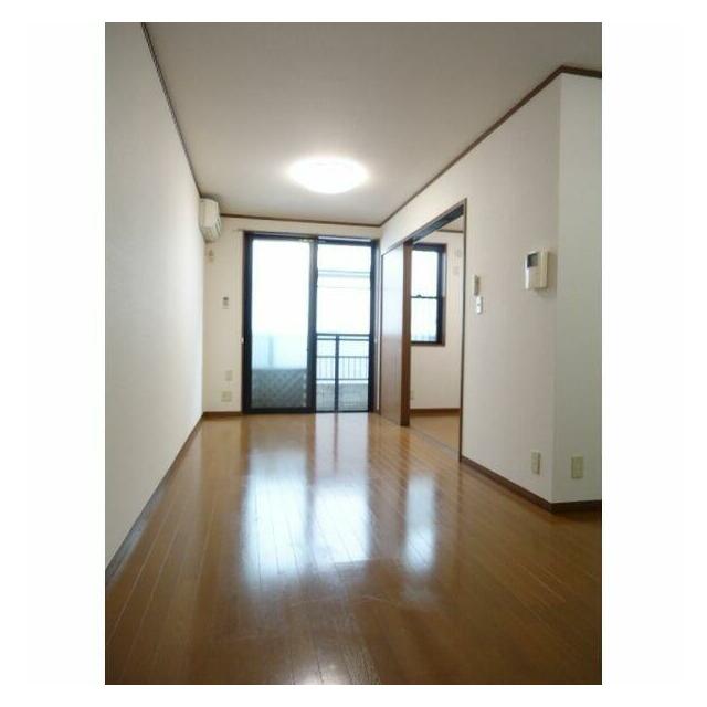 ドルチェ湘南 リビング