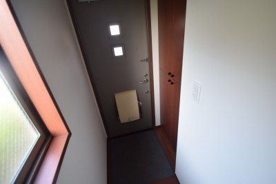 栄町花水木Ａ棟 玄関