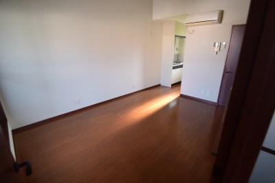 栄町花水木Ａ棟 リビング