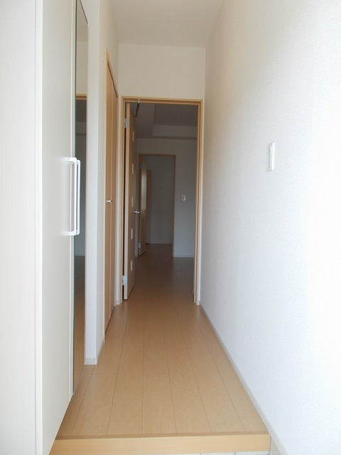 グリシーヌガーデンＡ 玄関