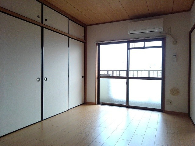 パストラル・宮ノ上 リビング