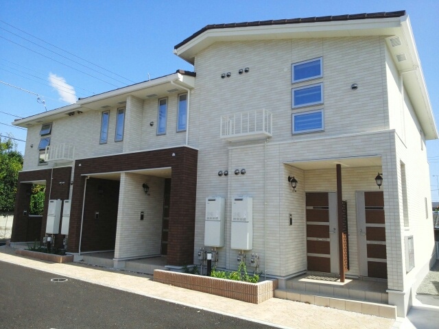 エトワール 101号室 外観