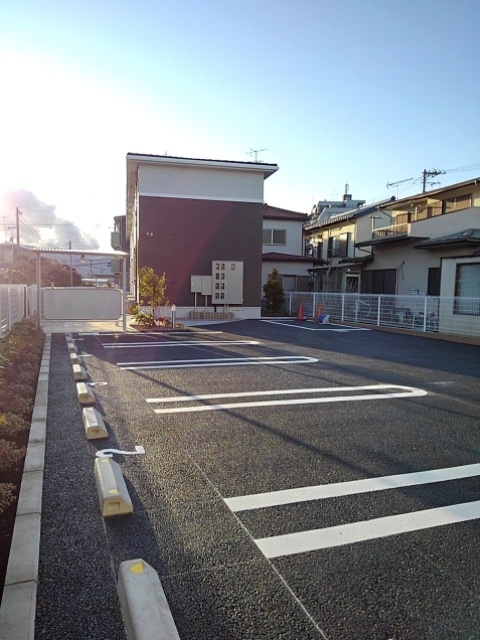 サン　ミルト 駐車場