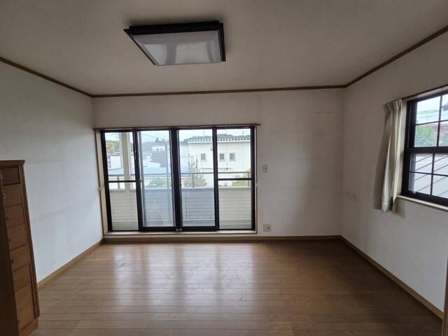 秦野市緑町戸建て リビング