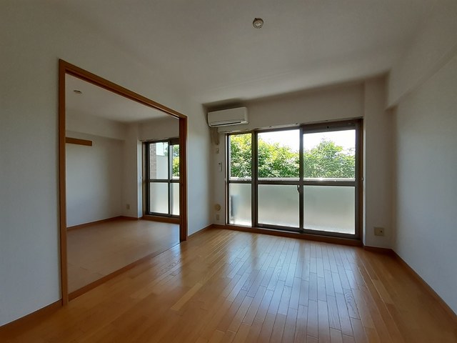 ビジュオール リビング