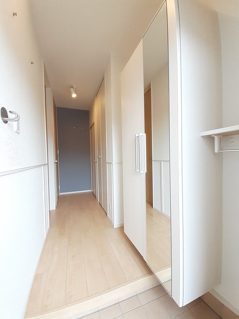 ミストラル湘南Ｂ 玄関