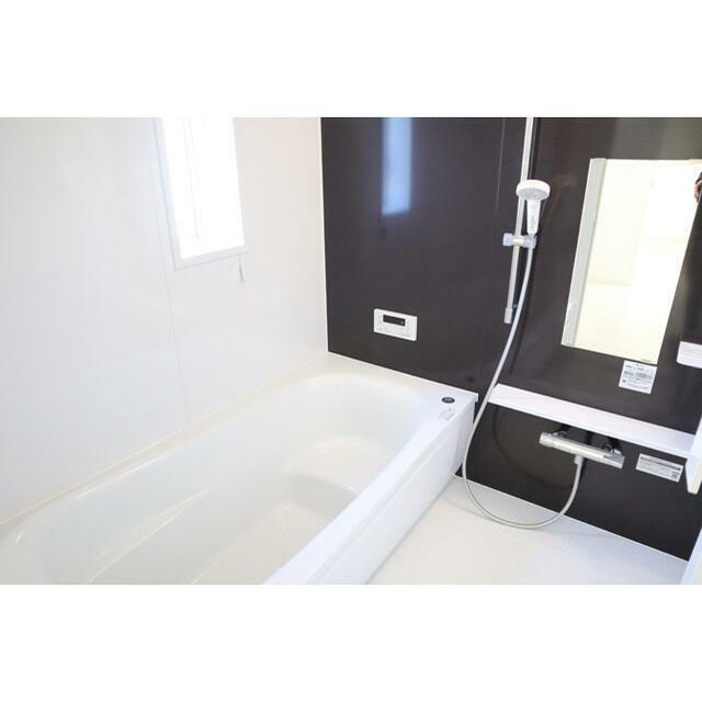 平塚市纒１丁目住宅 風呂画像