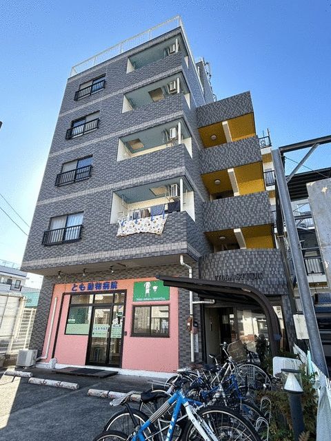 ヴィラ・ステューディオ 206号室 外観