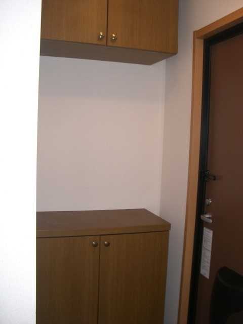 ウインディア参番館 玄関