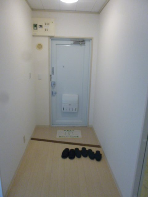 若尾山ハイツ 玄関