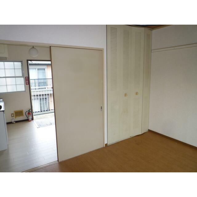 コーポ・ラフォーレ 玄関