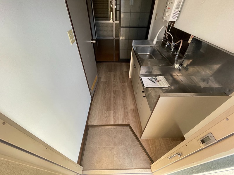 クロノス秦野東海大学前 玄関