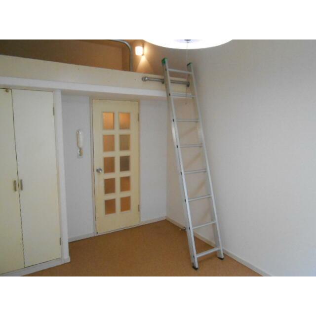 スカイピア港南台 リビング