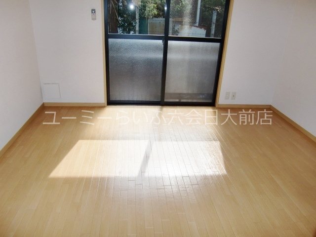 テールポワール リビング
