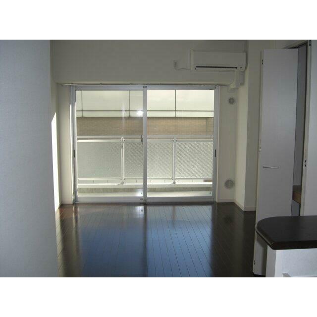 クロシェットボナール リビング