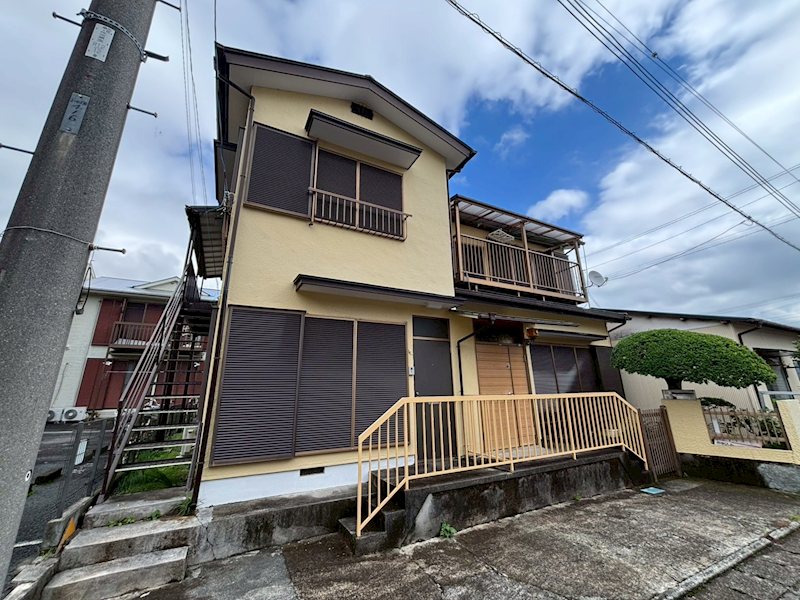 鈴木荘 2F号室 外観