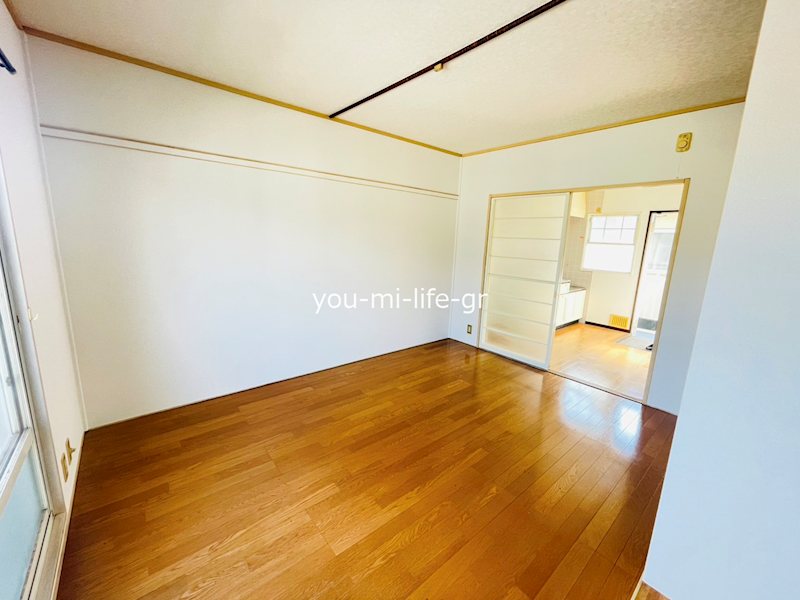 THアルファー リビング