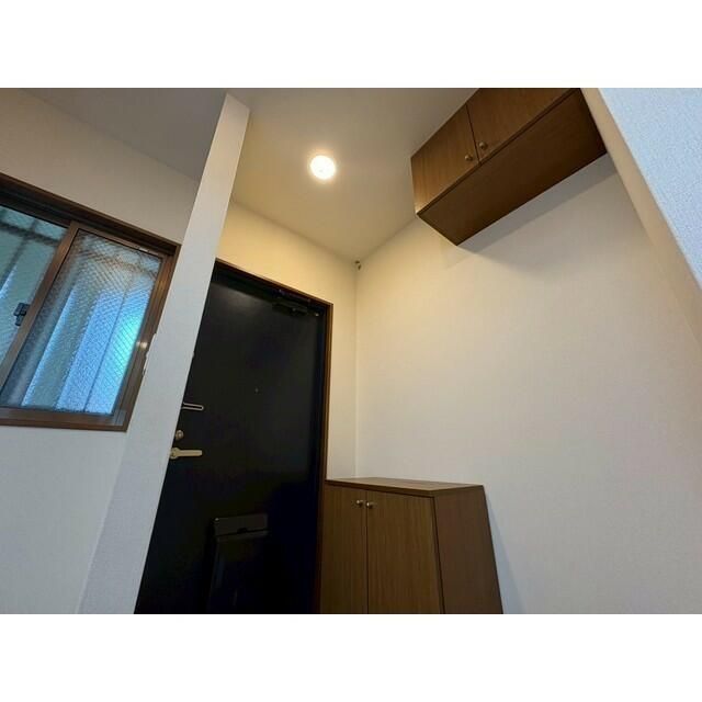 サクセス湘南八重咲ビル 玄関