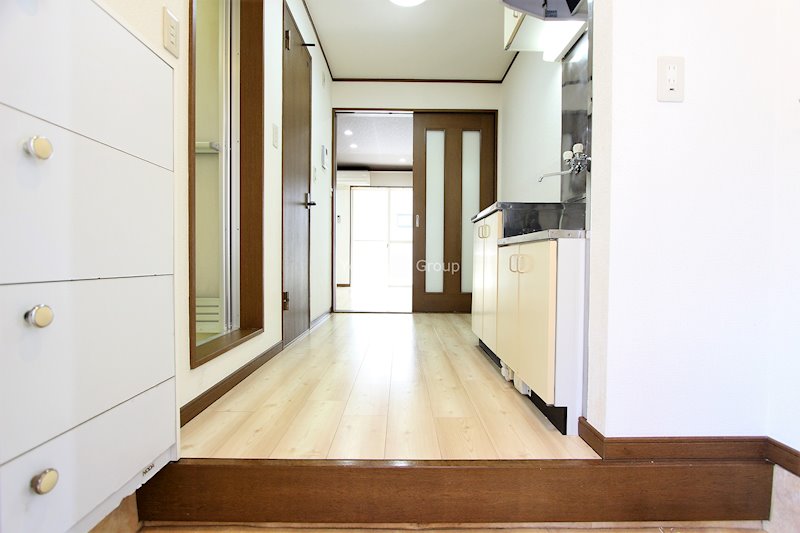 リヨン湘南 玄関