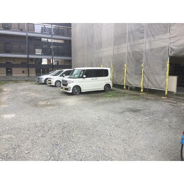 シーサイドハイムカトウⅠ 駐車場