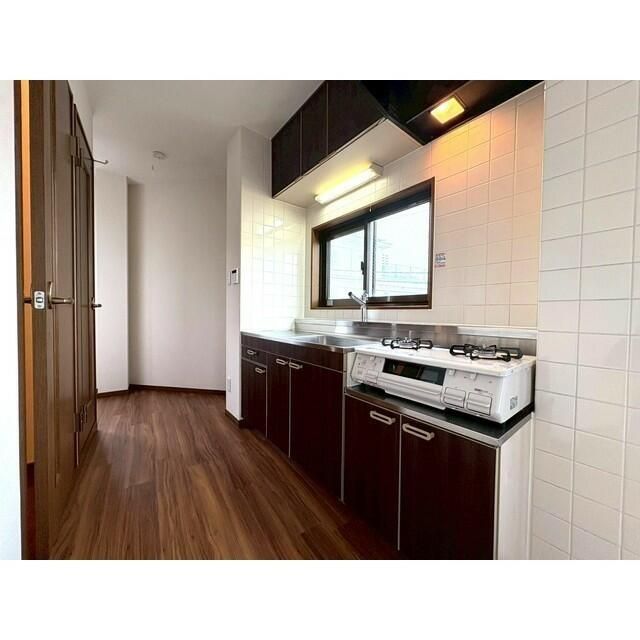 サクセス湘南八重咲ビル キッチン