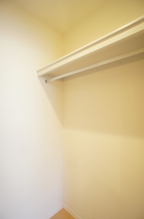 メゾンヴァンベ－ル参番館 玄関