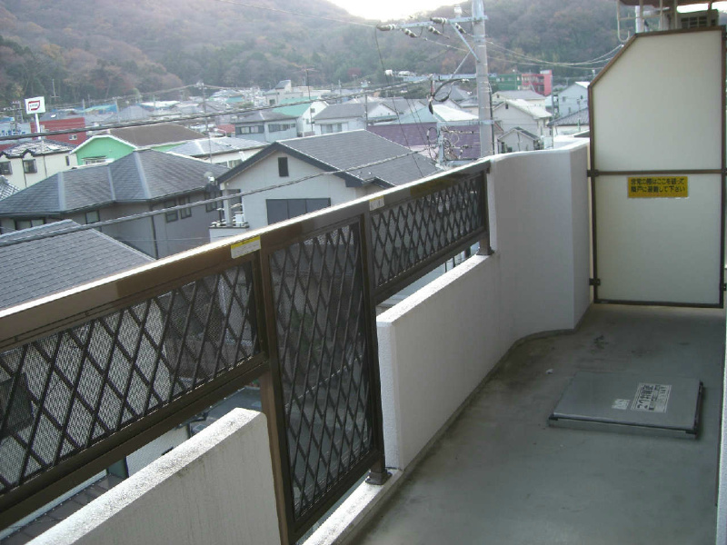 マノワール弐番館  ベランダ