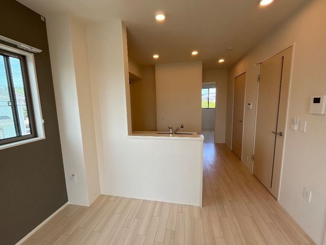 ロクスイサミ リビング