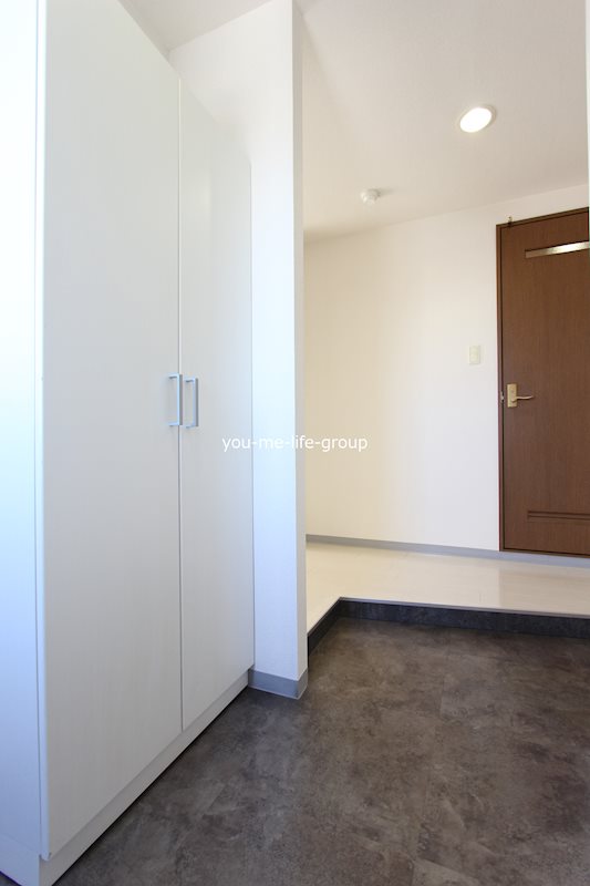 プロシード小池 玄関