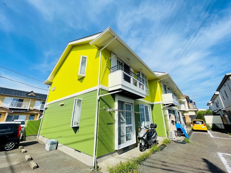 ホワイトテラス 202号室 外観