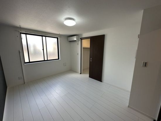 ベイルーム本厚木旭町 リビング