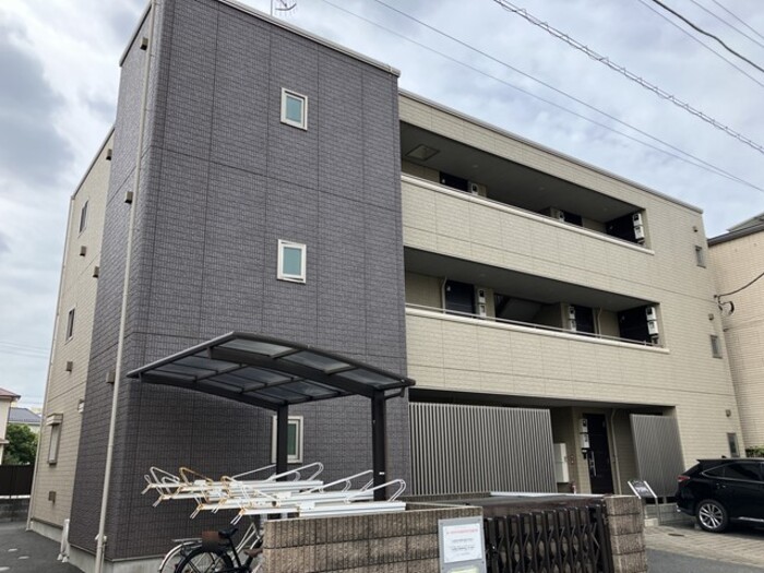 レ・パステック湘南平塚 105号室 外観