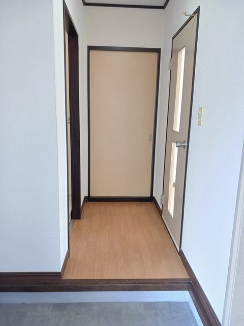 エーデルハイムＢ 玄関