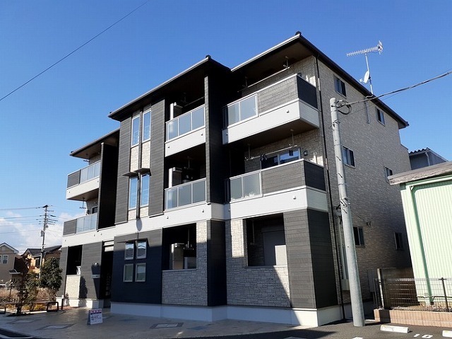 アゼリアヒルズ湘南台Ｂ 302号室 外観