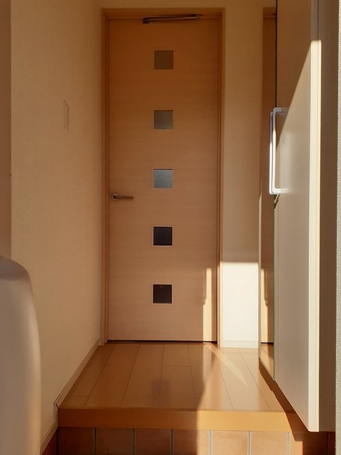 パールグレイスⅡ 玄関