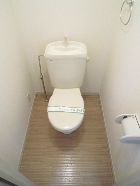 フローラ本多 ベッドルーム