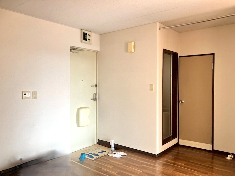 メゾン・ド・アンシャンテA 玄関