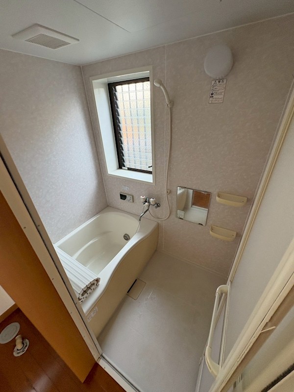 岩本テラスハウス 風呂画像