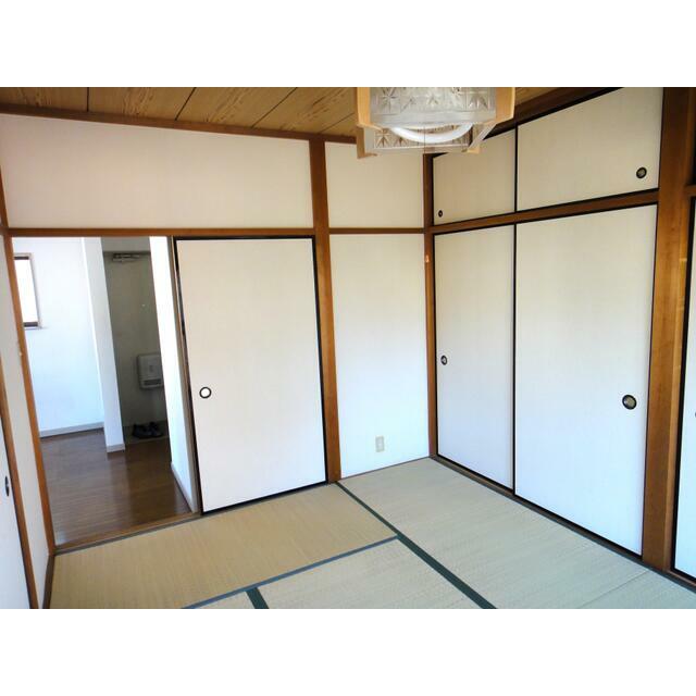 クローバー ベッドルーム